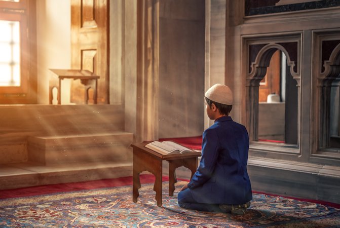 manfaat fastabiqul khairat