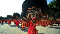 pertunjukan seni khas indonesia pertunjukan seni khas indonesia