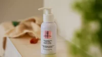 The Body Shop Drops of Light Pure Healthy Brightening Serum The Body Shop Drops of Light Pure Healthy Brightening Serum